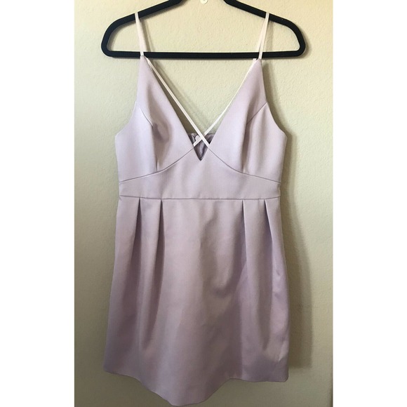 Topshop Dresses & Skirts - Topshop Strappy V Neck Pleated Sleeveless Dress